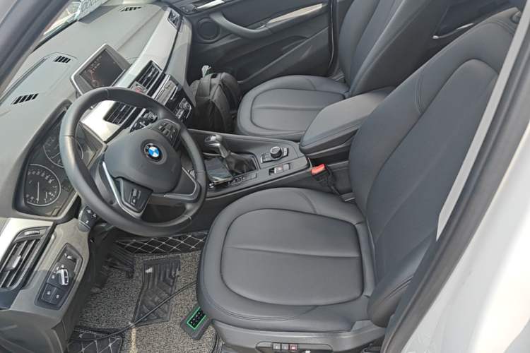 Used BMW X1 2016 sDrive18Li Premium Edition Left Front Seat