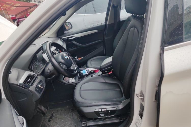 Used BMW X1 2016 sDrive18Li Fashion Model Left Front Seat