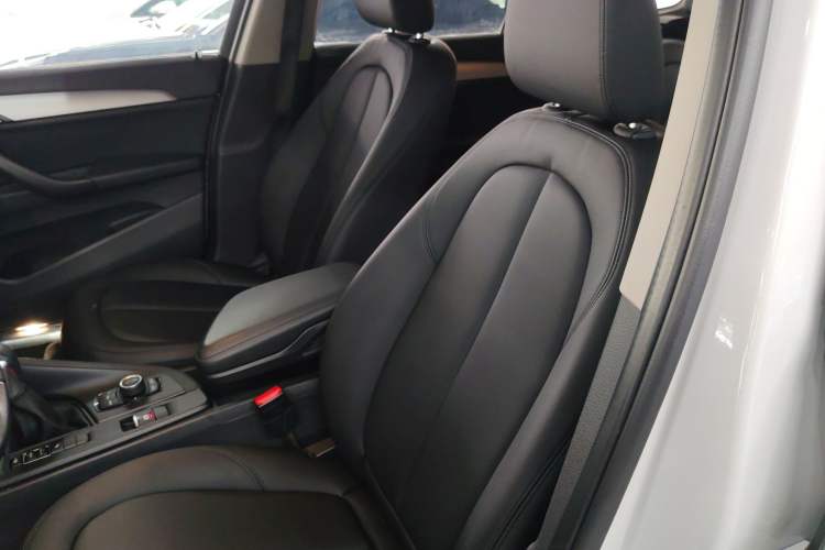 Used BMW X1 2016 sDrive18Li Premium Edition Left Front Seat