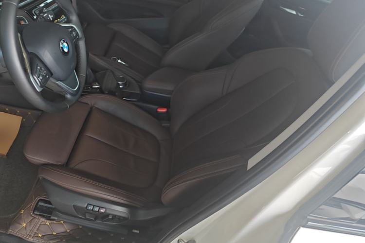 Used BMW X1 2016 xDrive20Li Luxury Model Left Front Seat