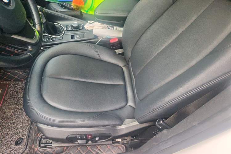 Used BMW X1 2016 sDrive18Li Premium Edition Left Front Seat