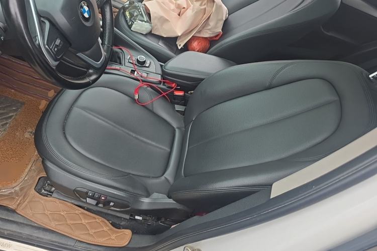 Used BMW X1 2016 sDrive18Li Fashion Model Left Front Seat