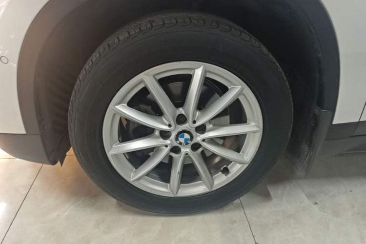 Used BMW X1 2016 sDrive18Li Fashion Model Left Front Wheel Hub