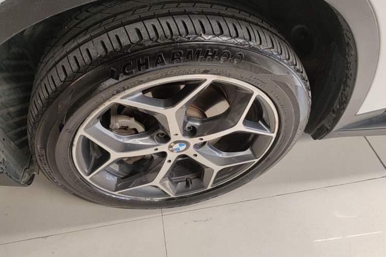 Used BMW X1 2016 sDrive18Li Luxury Model Left Front Wheel Hub
