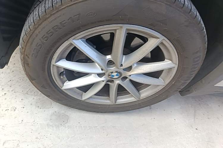 Used BMW X1 2016 sDrive18Li Fashion Model Left Front Wheel Hub