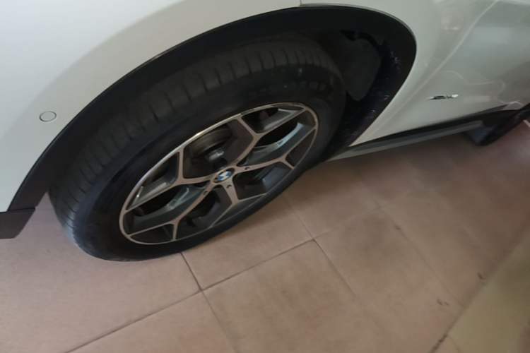 Used BMW X1 2016 xDrive20Li Luxury Model Left Front Wheel Hub