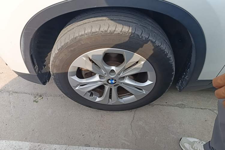 Used BMW X1 2016 sDrive18Li Premium Edition Left Front Wheel Hub