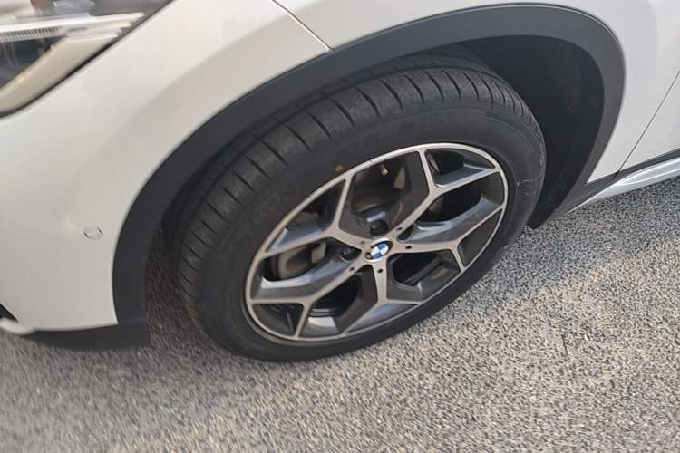 Used BMW X1 2016 sDrive20Li Luxury Model Left Front Wheel Hub