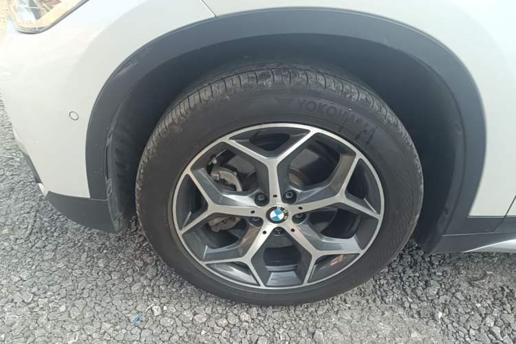 Used BMW X1 2016 sDrive20Li Luxury Model Left Front Wheel Hub