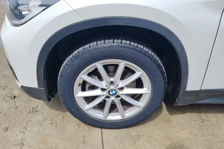 Used BMW X1 2016 sDrive18Li Fashion Model Left Front Wheel Hub