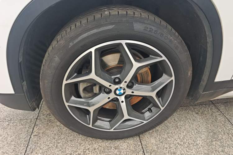 Used BMW X1 2016 sDrive20Li Luxury Model Left Front Wheel Hub