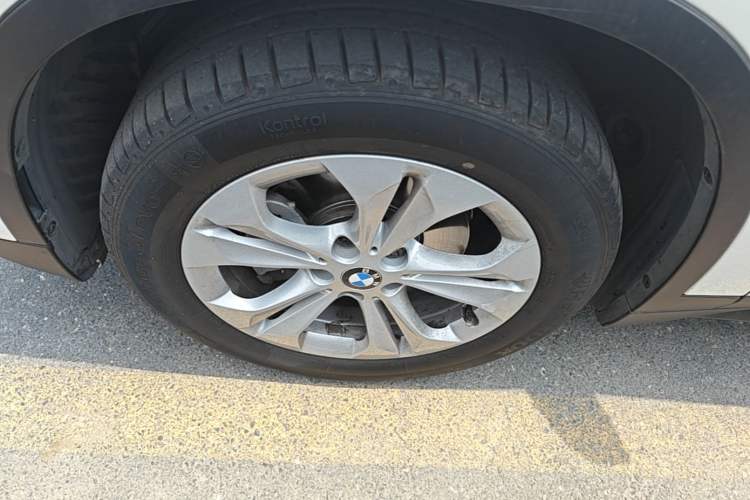 Used BMW X1 2016 sDrive18Li Premium Edition Left Front Wheel Hub
