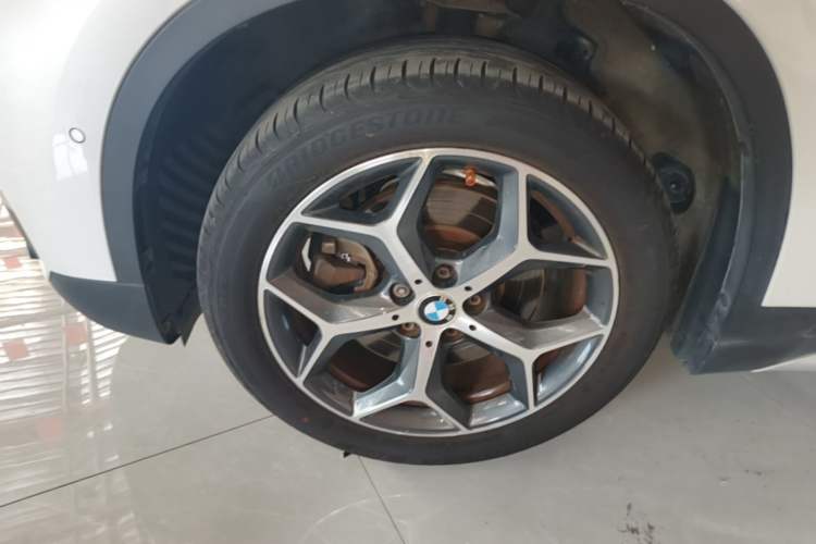 Used BMW X1 2016 sDrive20Li Luxury Model Left Front Wheel Hub