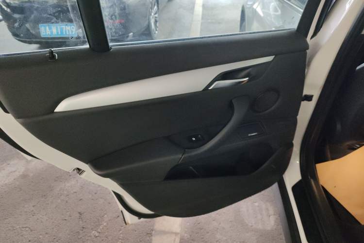 Used BMW X1 2016 sDrive18Li Fashion Model Left Rear Door Interior