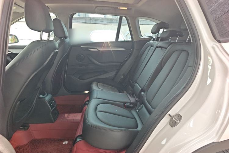 Used BMW X1 2016 sDrive18Li Fashion Model Left Rear Seat