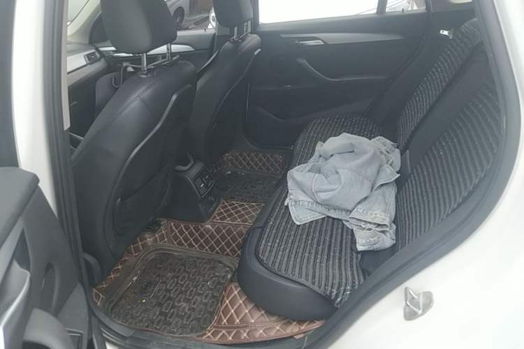 Used BMW X1 2016 sDrive18Li Fashion Model Left Rear Seat