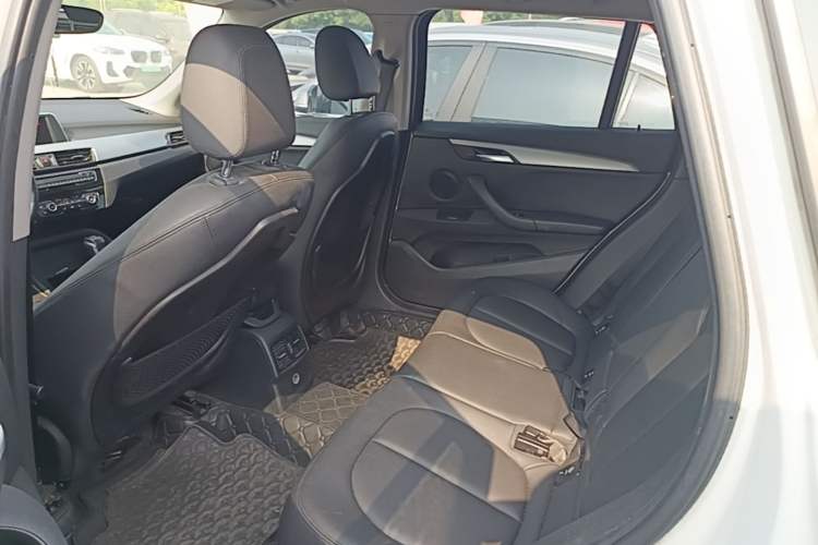 Used BMW X1 2016 sDrive18Li Premium Edition Left Rear Seat
