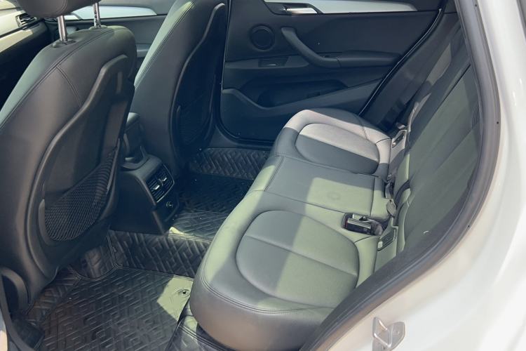 Used BMW X1 2016 sDrive18Li Fashion Model Left Rear Seat