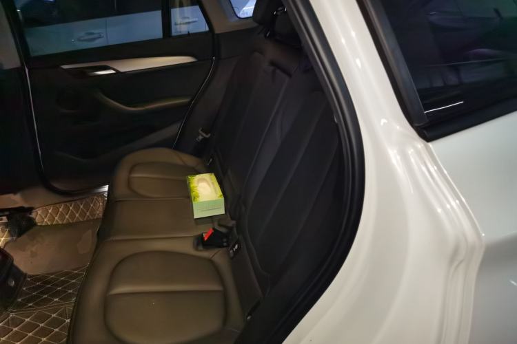 Used BMW X1 2016 sDrive18Li Fashion Model Left Rear Seat