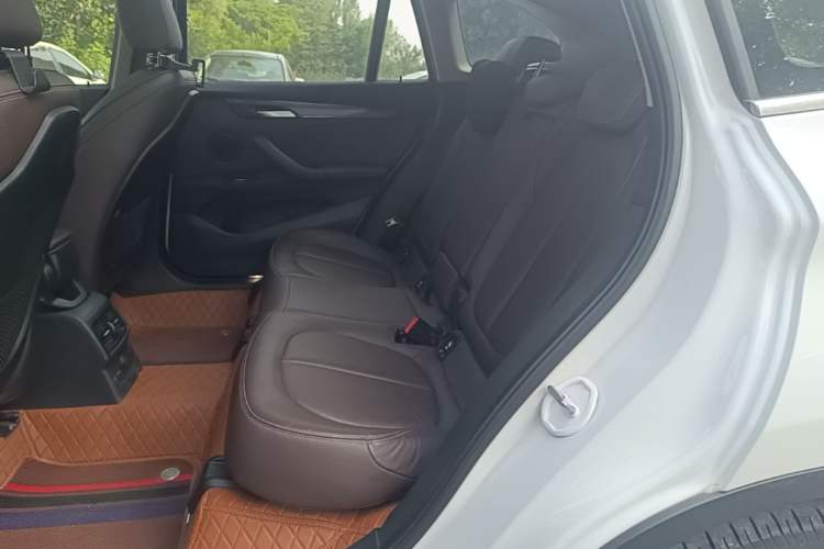 Used BMW X1 2016 sDrive20Li Luxury Model Left Rear Seat