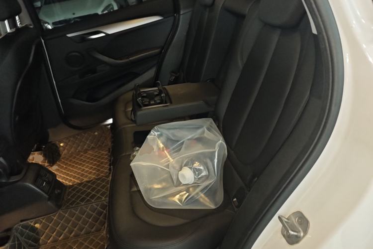 Used BMW X1 2016 sDrive18Li Fashion Model Left Rear Seat