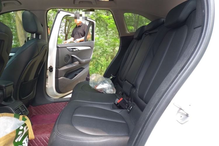 Used BMW X1 2016 sDrive18Li Fashion Model Left Rear Seat