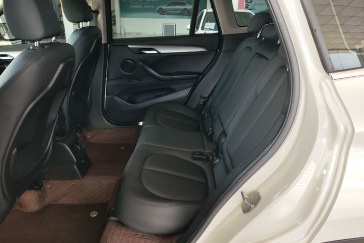 Used BMW X1 2016 sDrive18Li Fashion Model Left Rear Seat