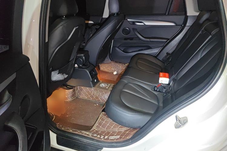 Used BMW X1 2016 sDrive18Li Fashion Model Left Rear Seat