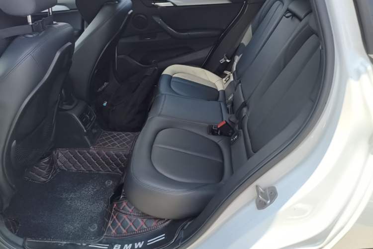 Used BMW X1 2016 sDrive18Li Premium Edition Left Rear Seat