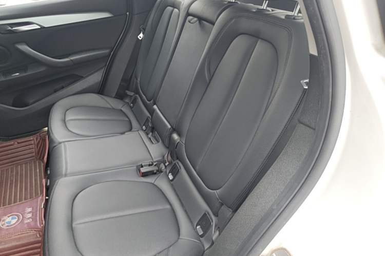 Used BMW X1 2016 sDrive18Li Fashion Model Left Rear Seat