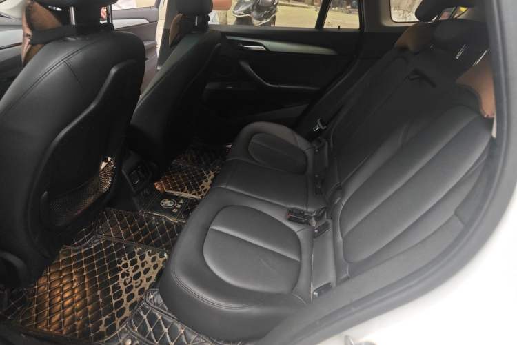 Used BMW X1 2016 sDrive18Li Fashion Model Left Rear Seat