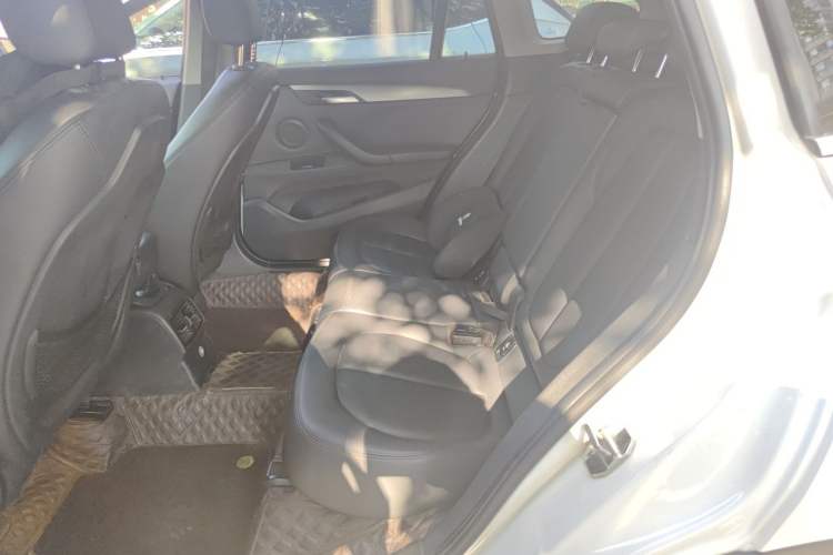 Used BMW X1 2016 sDrive18Li Fashion Model Left Rear Seat
