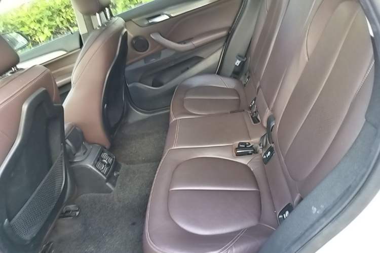 Used BMW X1 2016 xDrive20Li Luxury Model Left Rear Seat