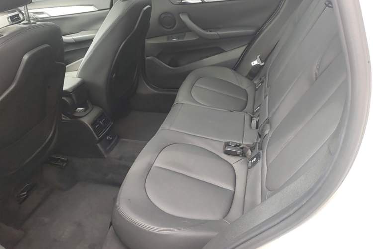 Used BMW X1 2016 sDrive18Li Fashion Model Left Rear Seat