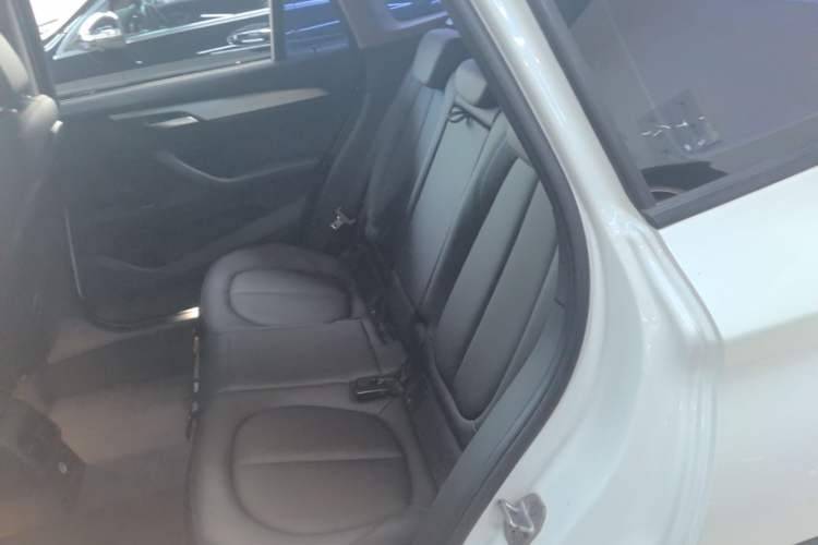 Used BMW X1 2016 sDrive18Li Fashion Model Left Rear Seat