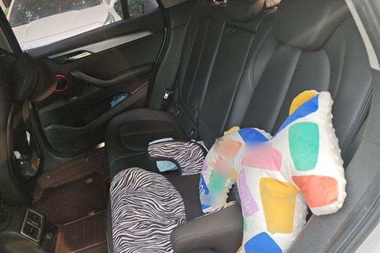 Used BMW X1 2016 sDrive18Li Premium Edition Left Rear Seat