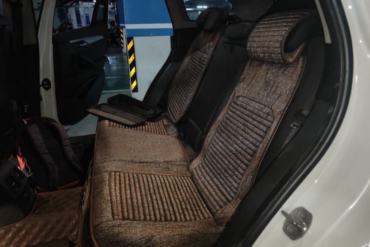 Used BMW X1 2016 sDrive18Li Fashion Model Left Rear Seat