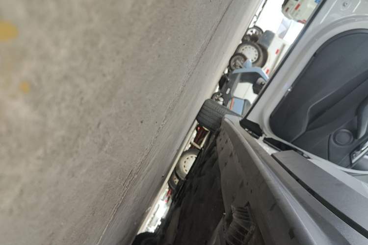 Used BMW X1 2016 sDrive18Li Fashion Model Left Side Sill