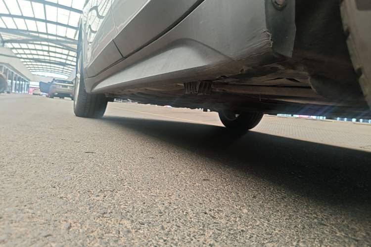 Used BMW X1 2016 sDrive18Li Fashion Model Left Side Sill
