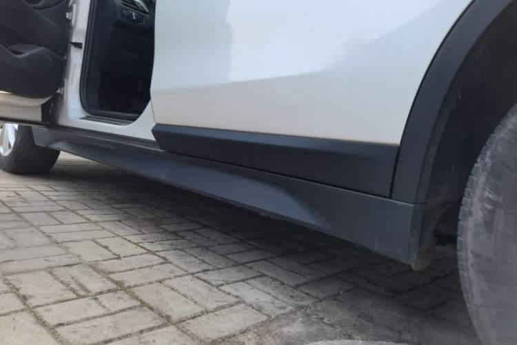 Used BMW X1 2016 sDrive18Li Fashion Model Left Side Sill