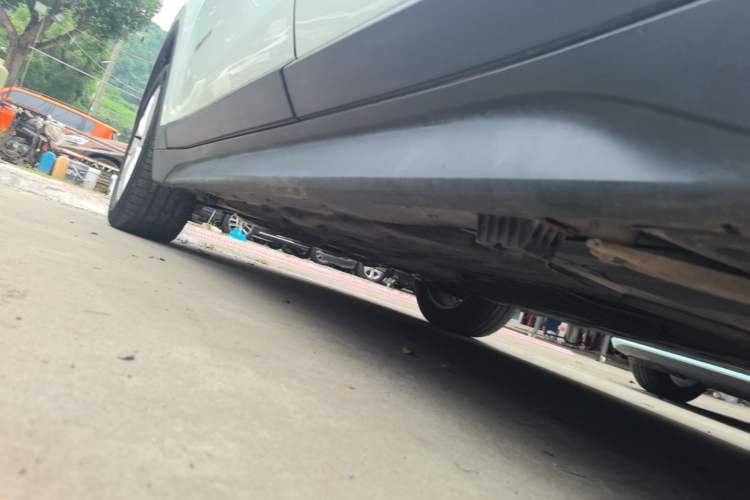 Used BMW X1 2016 sDrive18Li Fashion Model Left Side Sill