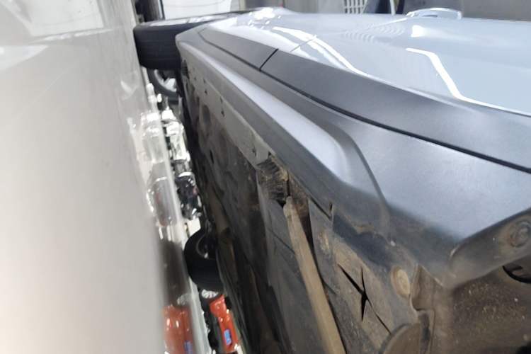 Used BMW X1 2016 sDrive18Li Premium Edition Left Side Sill