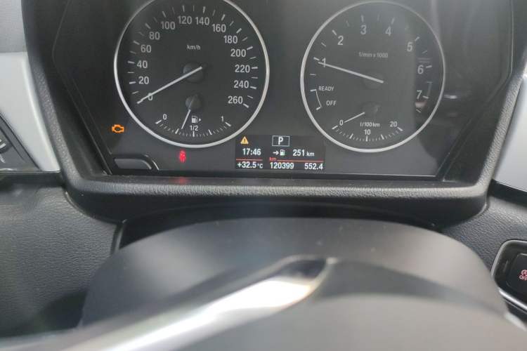 Used BMW X1 2016 sDrive18Li Premium Edition Odometer Close Up