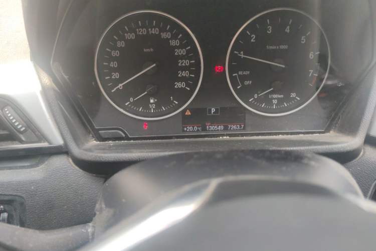 Used BMW X1 2016 sDrive18Li Fashion Model Odometer Close Up
