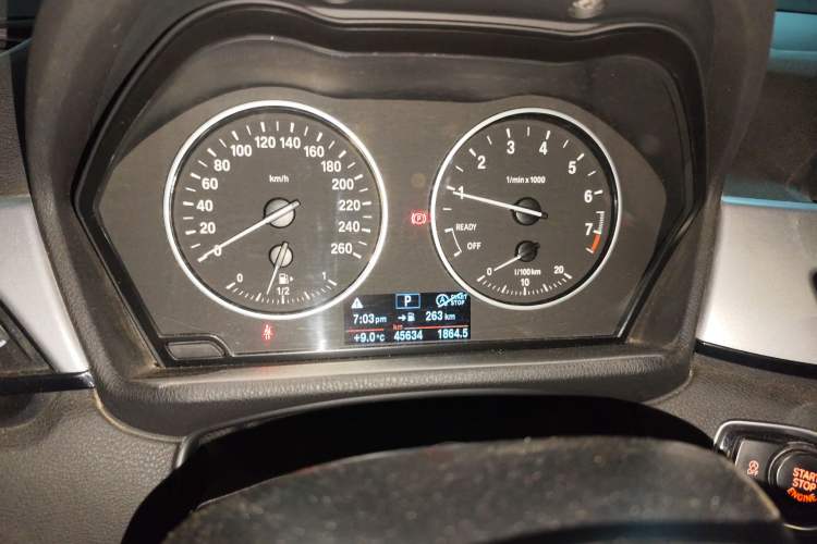 Used BMW X1 2016 sDrive18Li Premium Edition Odometer Close Up