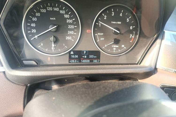 Used BMW X1 2016 sDrive18Li Luxury Model Odometer Close Up