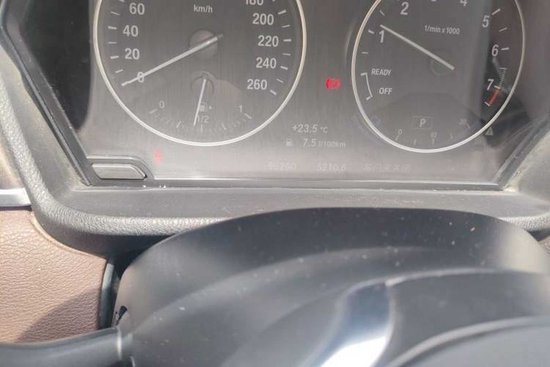 Used BMW X1 2016 xDrive20Li Luxury Model Odometer Close Up