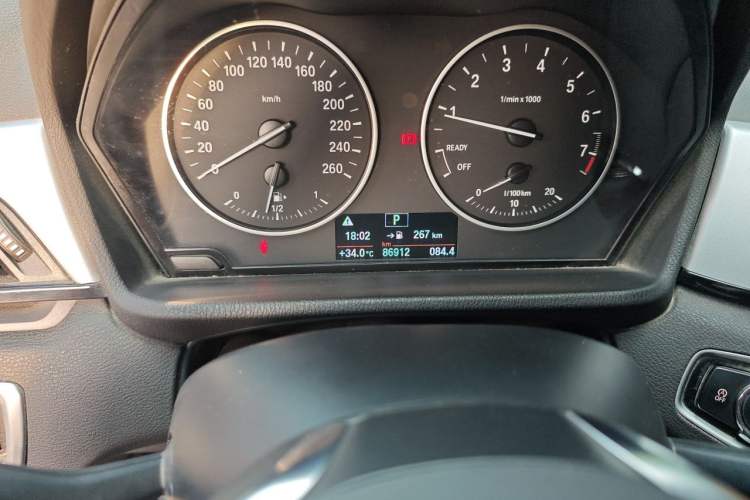 Used BMW X1 2016 sDrive18Li Premium Edition Odometer Close Up