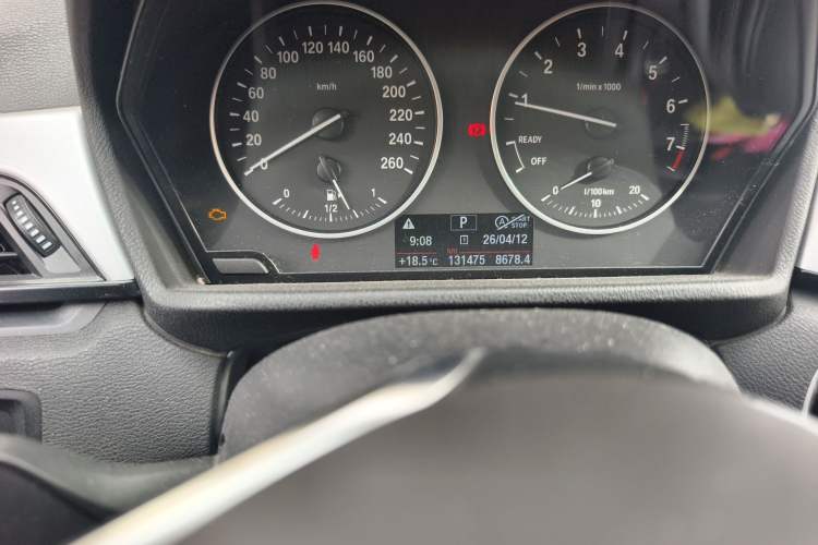 Used BMW X1 2016 sDrive18Li Fashion Model Odometer Close Up