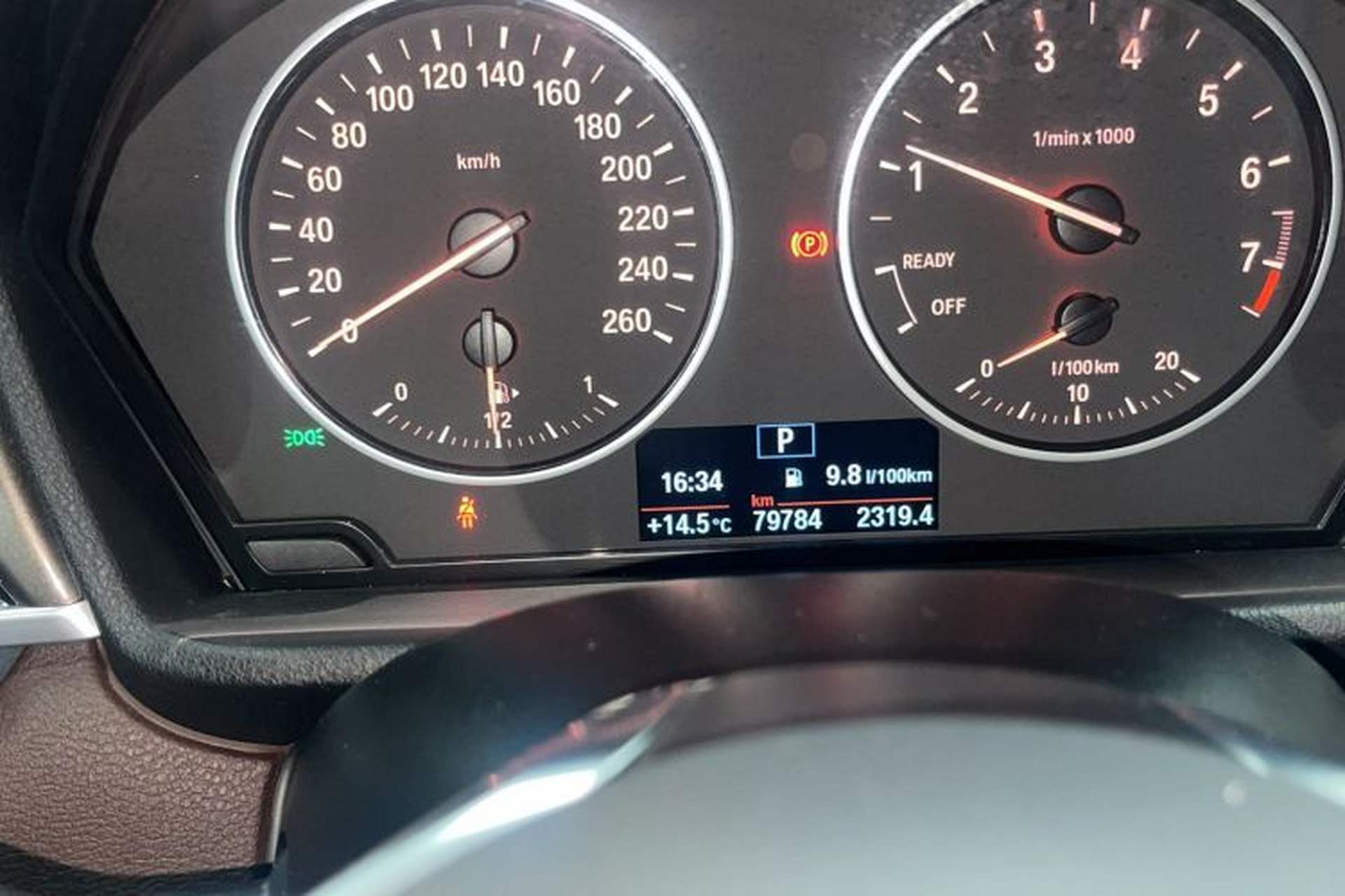 Used BMW X1 2016 sDrive20Li Luxury Model Odometer Close Up